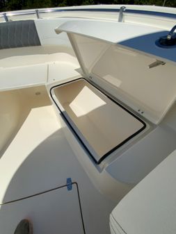 Cobia 262 Center Console image