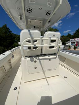Cobia 262 Center Console image