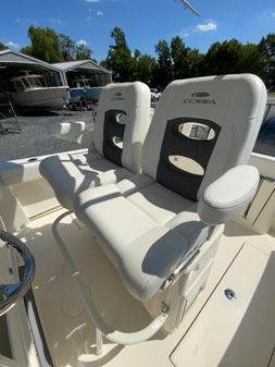 Cobia 262 Center Console image