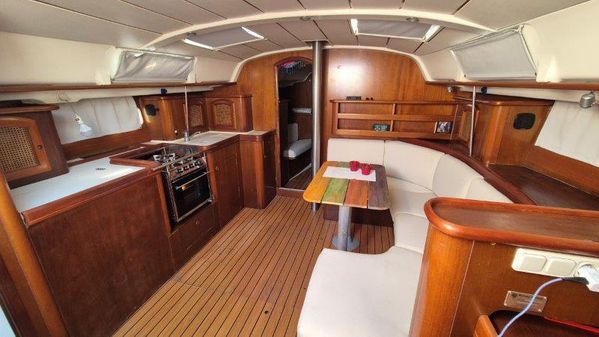 Beneteau OCEANIS-411 image