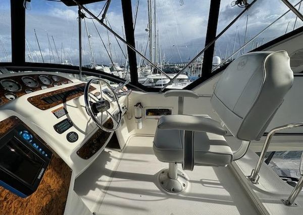 Bayliner 3488-COMMAND-BRIDGE-MOTORYACHT image