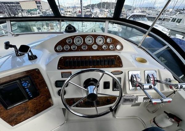 Bayliner 3488-COMMAND-BRIDGE-MOTORYACHT image