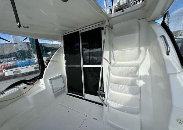 Bayliner 3488-COMMAND-BRIDGE-MOTORYACHT image