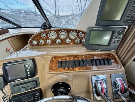 Bayliner 3488-COMMAND-BRIDGE-MOTORYACHT image