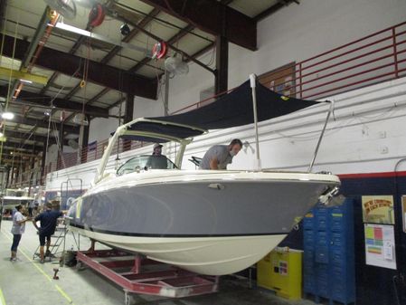 Chris-Craft 28 LAUNCH GT image