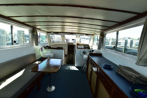 Duffy 35 Downeast Cruiser image