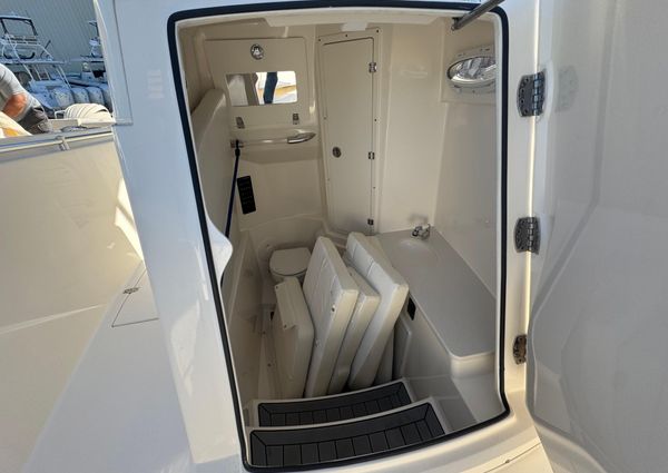 Cobia 320 Center Console image