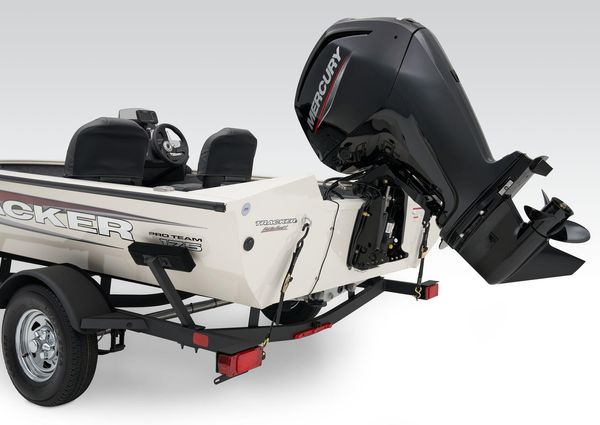 Tracker Pro Team 175 Crappie Edition image