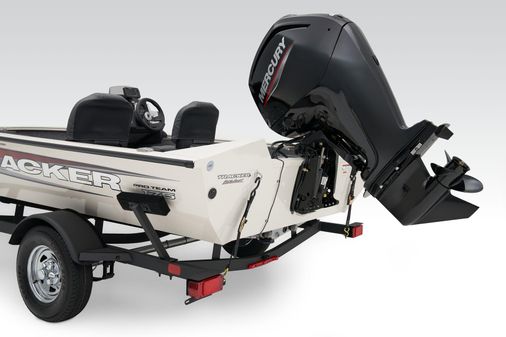 Tracker Pro Team 175 Crappie Edition image