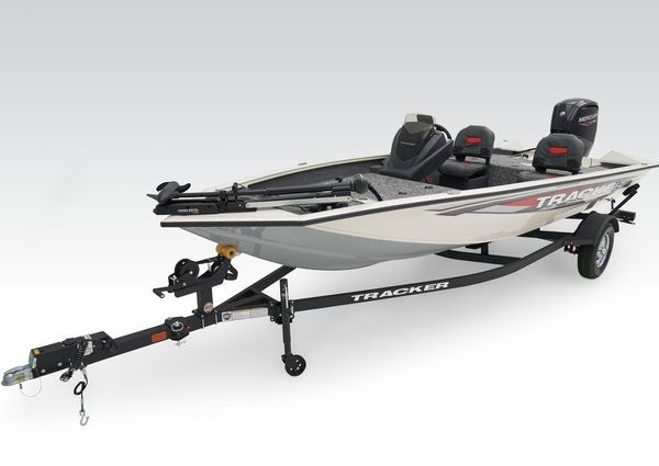 Tracker Pro Team 175 Crappie Edition image