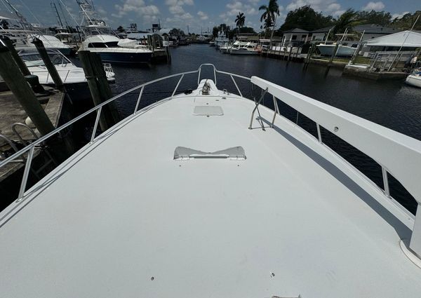 Hatteras 70 Convertible image