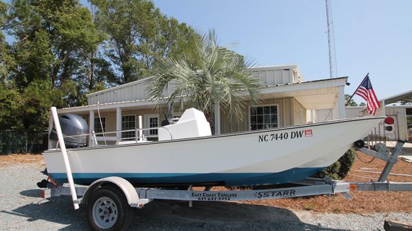 Boston Whaler 17 Montauk 