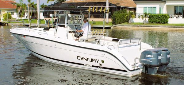 Century 3200-CENTER-CONSOLE image