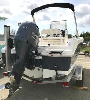 Robalo R180-CENTER-CONSOLE image