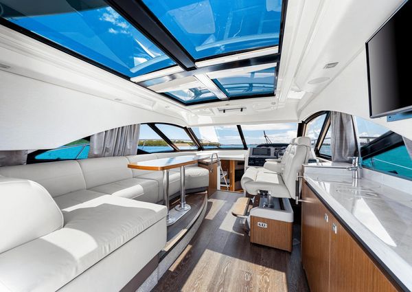 Sea Ray 510 Sundancer image