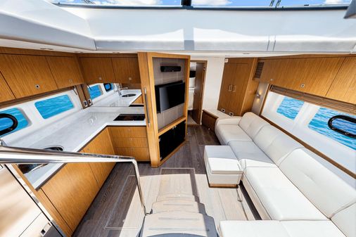 Sea Ray 510 Sundancer image