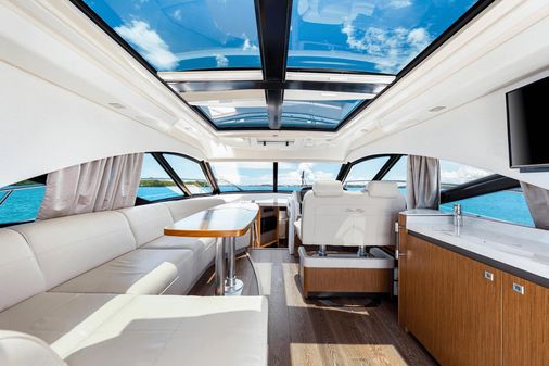 Sea Ray 510 Sundancer image