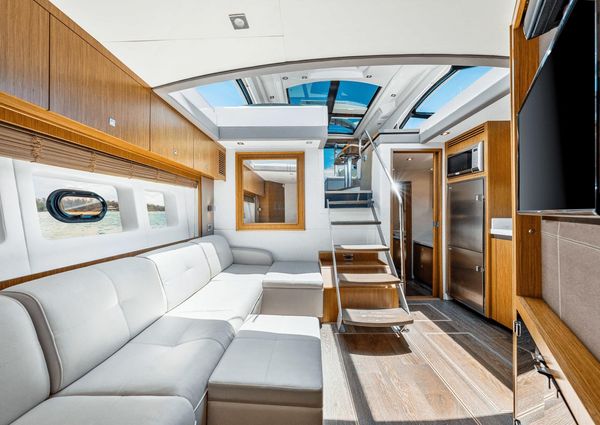 Sea Ray 510 Sundancer image