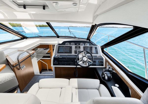 Sea Ray 510 Sundancer image