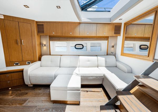 Sea Ray 510 Sundancer image