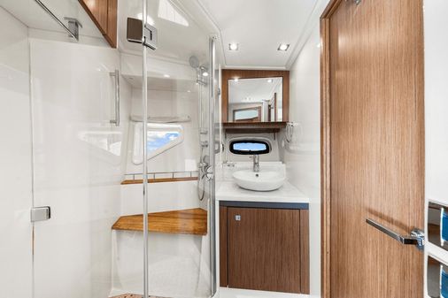 Sea Ray 510 Sundancer image