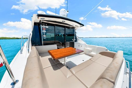 Sea Ray 510 Sundancer image