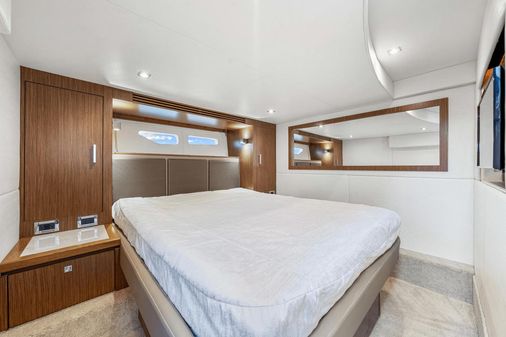 Sea Ray 510 Sundancer image