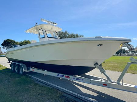 Everglades 325-CENTER-CONSOLE image