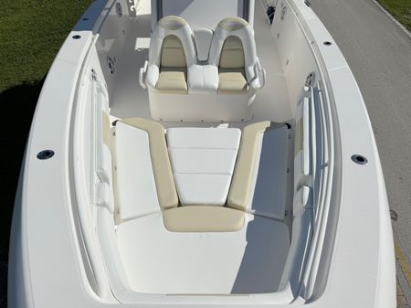 Everglades 325-CENTER-CONSOLE image