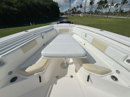 Everglades 325-CENTER-CONSOLE image