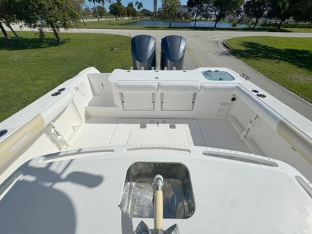 Everglades 325-CENTER-CONSOLE image