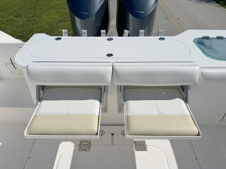 Everglades 325-CENTER-CONSOLE image