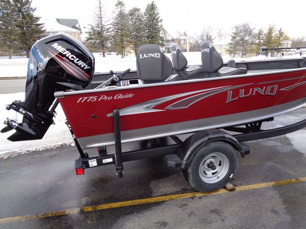 2019 Lund 1775 Pro Guide Hales Corners, Wisconsin - M-W Marine