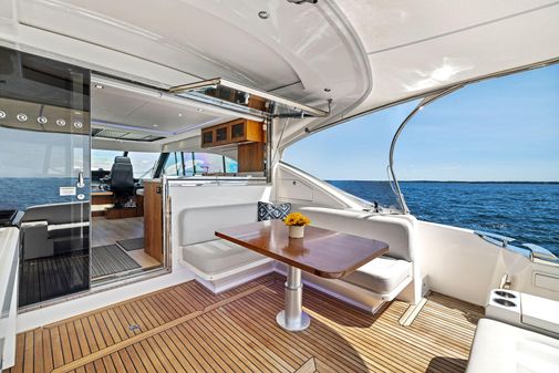 Riviera Sport Yacht image