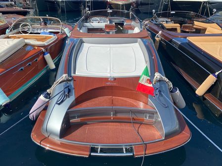 Riva 33 Aquariva Super image