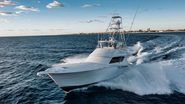 Hatteras 60 Convertible 