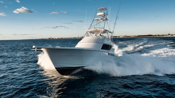 Hatteras 60 Convertible image