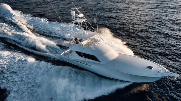 Hatteras 60 Convertible image