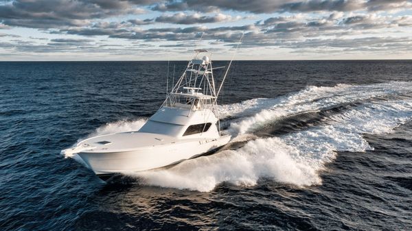 Hatteras 60 Convertible image