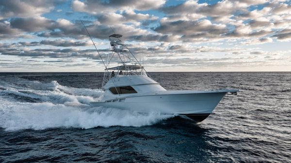 Hatteras 60 Convertible image