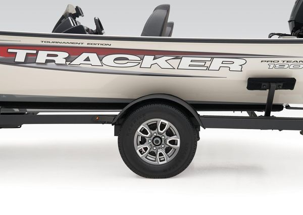 Tracker Pro Team 190 image