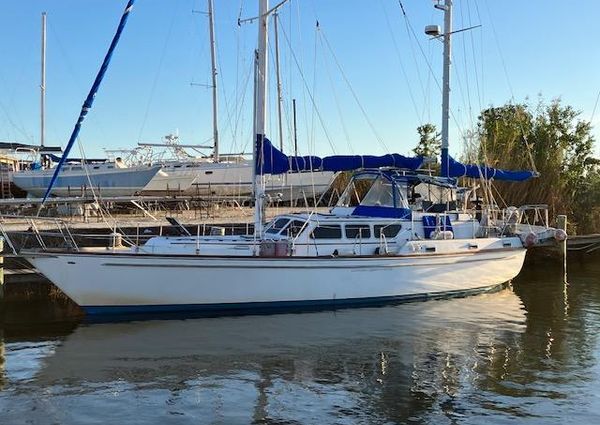 Gulfstar SAILMASTER-47 image