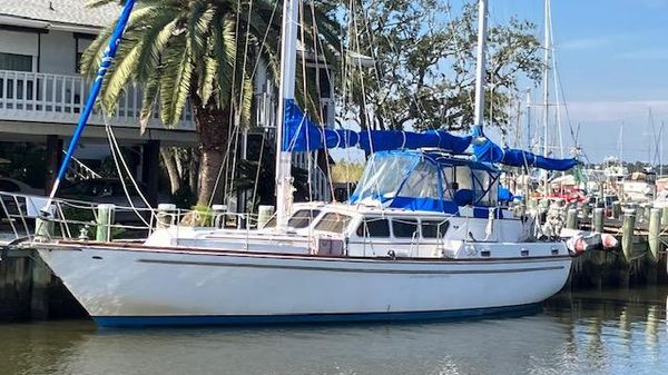 Gulfstar Sailmaster 47 