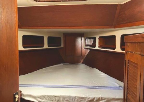 Gulfstar SAILMASTER-47 image