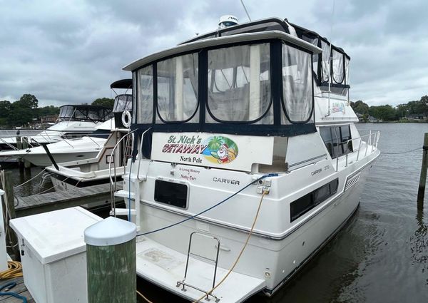 Carver 370 Aft Cabin image