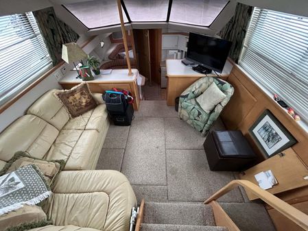 Carver 370 Aft Cabin image