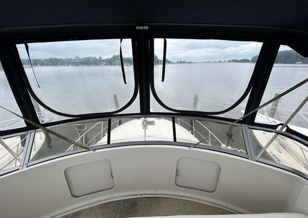 Carver 370 Aft Cabin image