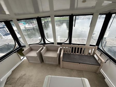 Carver 370 Aft Cabin image