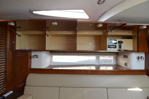 Sea-ray 370-SUNDANCER image