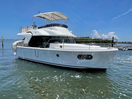 Beneteau Swift Trawler 35 image